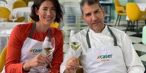 Garbiñe Muguruza embajadora Caser en la cocina con Paco Roncero