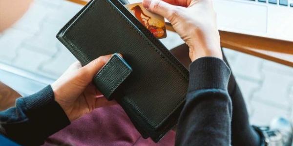 ¿Cómo se realizan las aportaciones al plan?