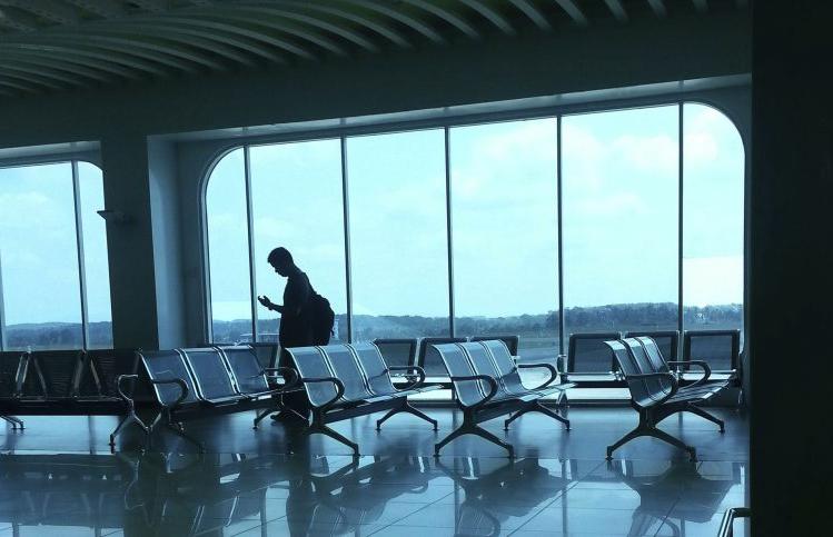Qué es el overbooking
