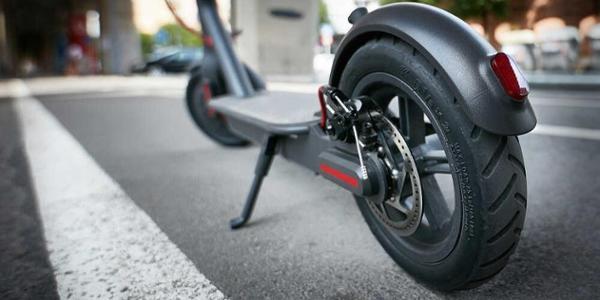 ¿Puedo circular en patinete eléctrico por carretera?
